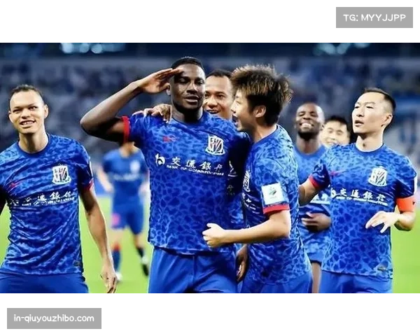 拉唐梅开二度导演逆转 申花外援锋线终结能力复苏 拉唐梅开二度导演逆转 申花外援锋线终结能力复苏